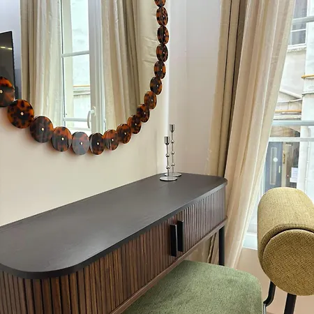 Lejlighed Elegant 1br Monthly Near Place Vendome Paris
