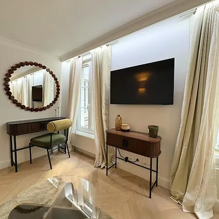 Lejlighed Elegant 1br Monthly Near Place Vendome *